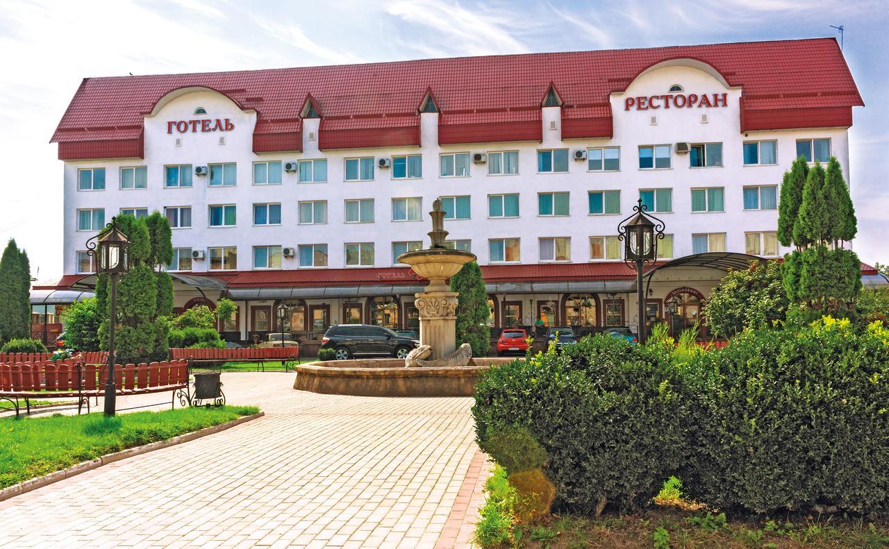 Готель "Дубно" Exterior foto